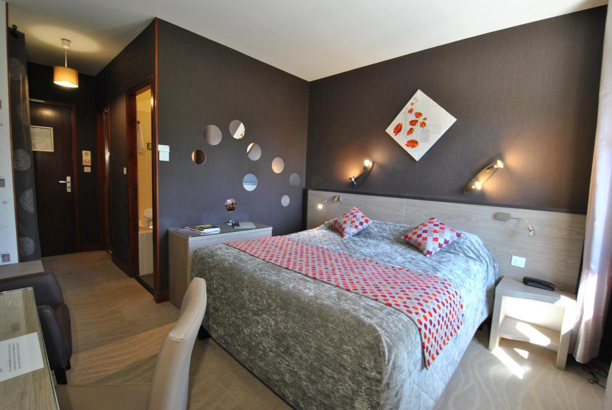 Logis Hostellerie Du Perigord Vert Brantôme Esterno foto