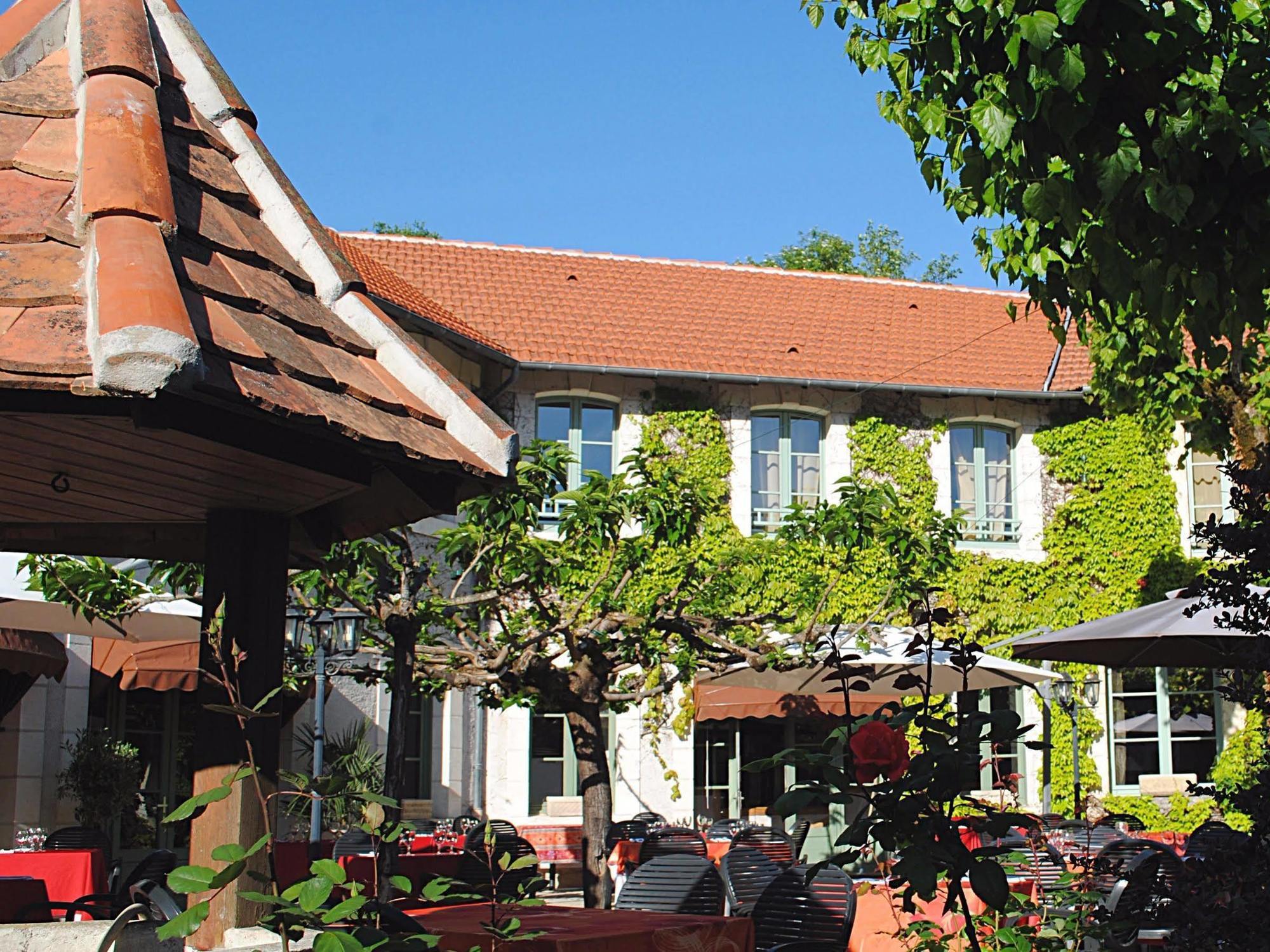 Logis Hostellerie Du Perigord Vert Brantôme Esterno foto